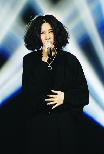 湖南卫视《我是歌手》首期重播六次 热度将超2005年超女【我是歌手】风气中国网
