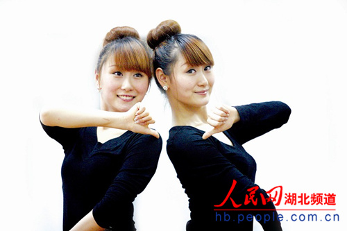 武汉双胞胎姊妹花齐上中央舞蹈学院研究生--湖