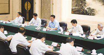 習近平在武漢召開部分省市負責人座談會，加強對改革重大問題調查研究 提高全面深化改革決策科學性。
