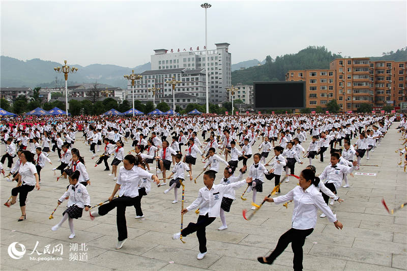 宣恩人口网_宣恩县的介绍(2)