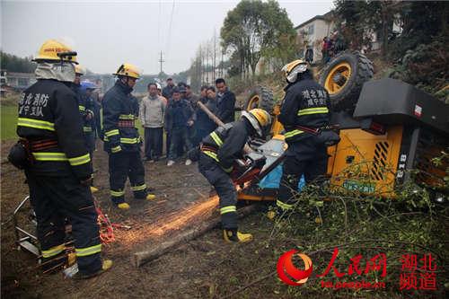 湖北咸宁有多少人口_谁再问这些问题,小心咸宁人一口盐汽水喷死你(2)