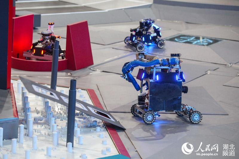 RoboMasters2016全国大学生机器人大赛华南