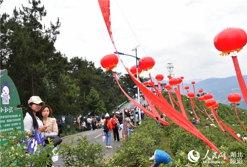 保康县婚纱_保康县马桥镇