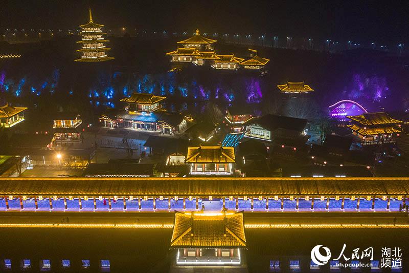 1��18�����˻�����ĺ���ʡ�������Ƴ��´�����ҹ���� 