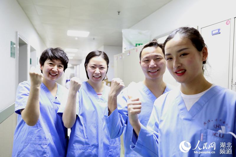 抵抗疫情一線醫護人員的最美素顏【2】