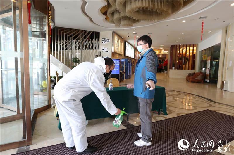 “援漢團隊有呼，我們必有應”【3】