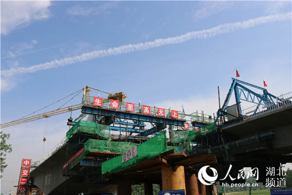 湖北潛江：多方發力、多措並舉推動漢江大橋建設