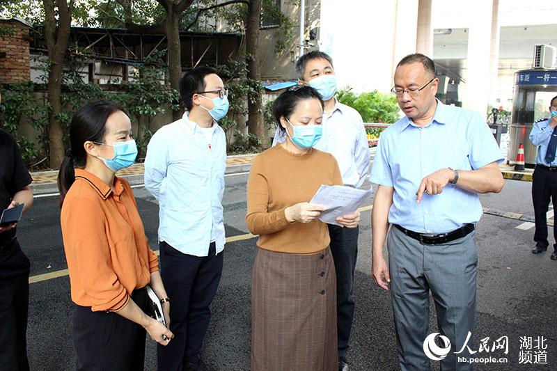 假期防疫不鬆懈 高校巡查督導工作專班為大學生護航【2】