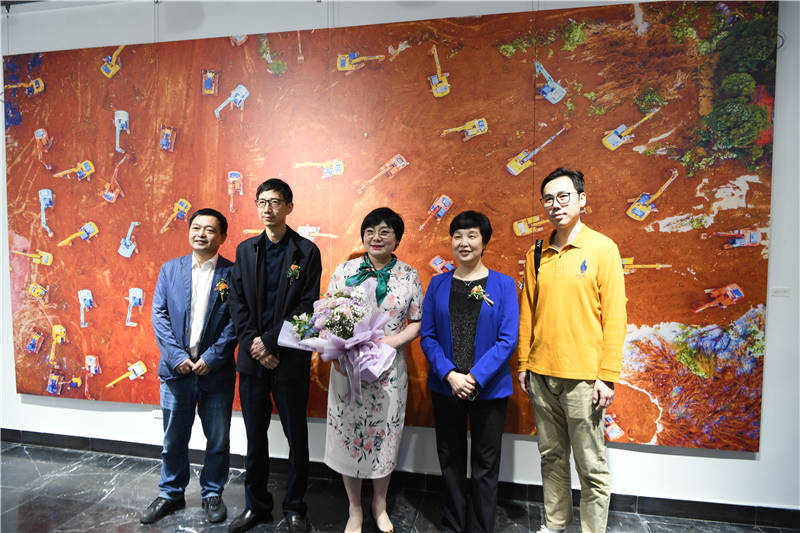 還原“武漢戰疫”《雷與火的沖鋒號》黃蕾攝影作品展在漢舉辦【5】