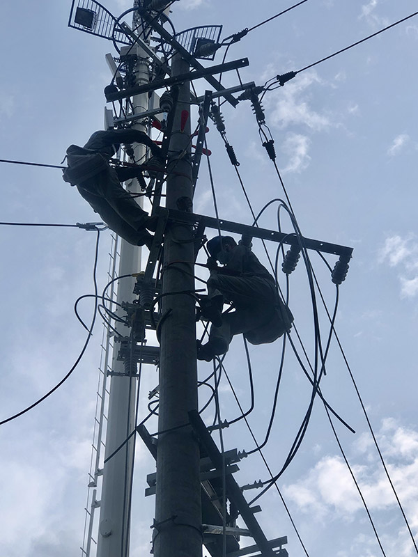 荊州電力為隔離點醫院施工 保障“雙電源”供電【4】