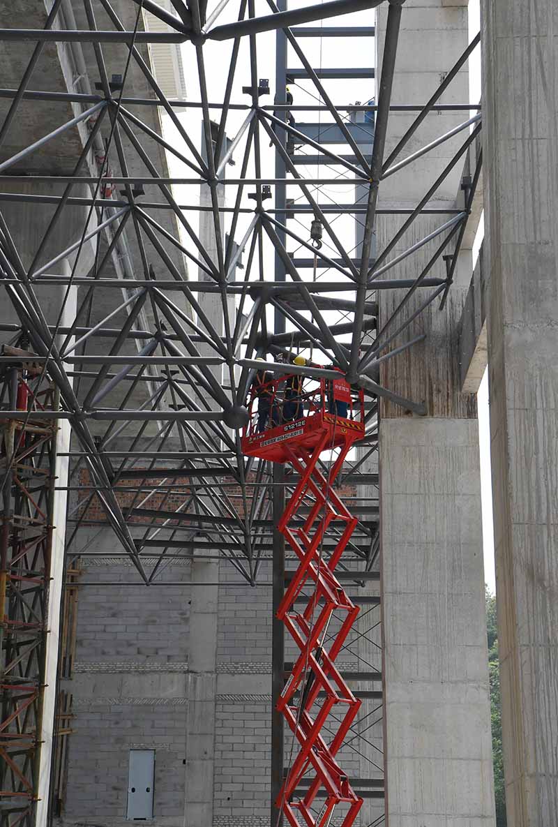 ����������֣�������վ���������ݱ��15��