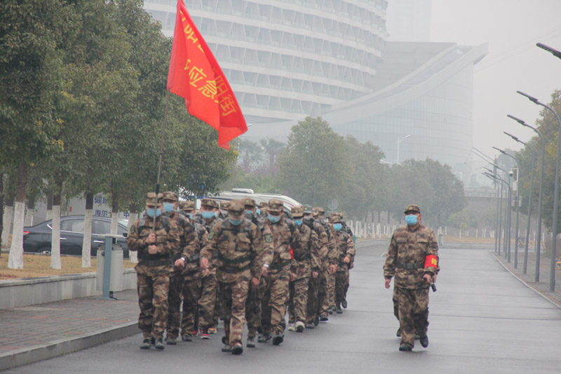 闻令而动练为战 武汉警备区新年度开训向实战靠拢(图4)