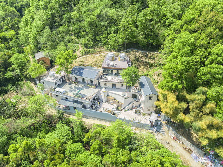 地處深山之中的、伊甸元文化園。胡戰軍攝