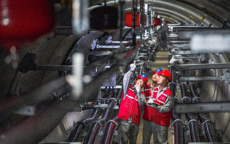 電建工程集中投產迎接夏季用電高峰。