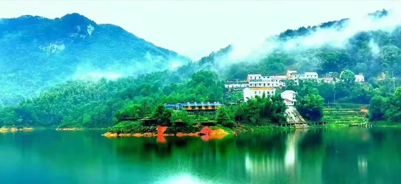 余川鎮彭河村如詩如畫的風景
