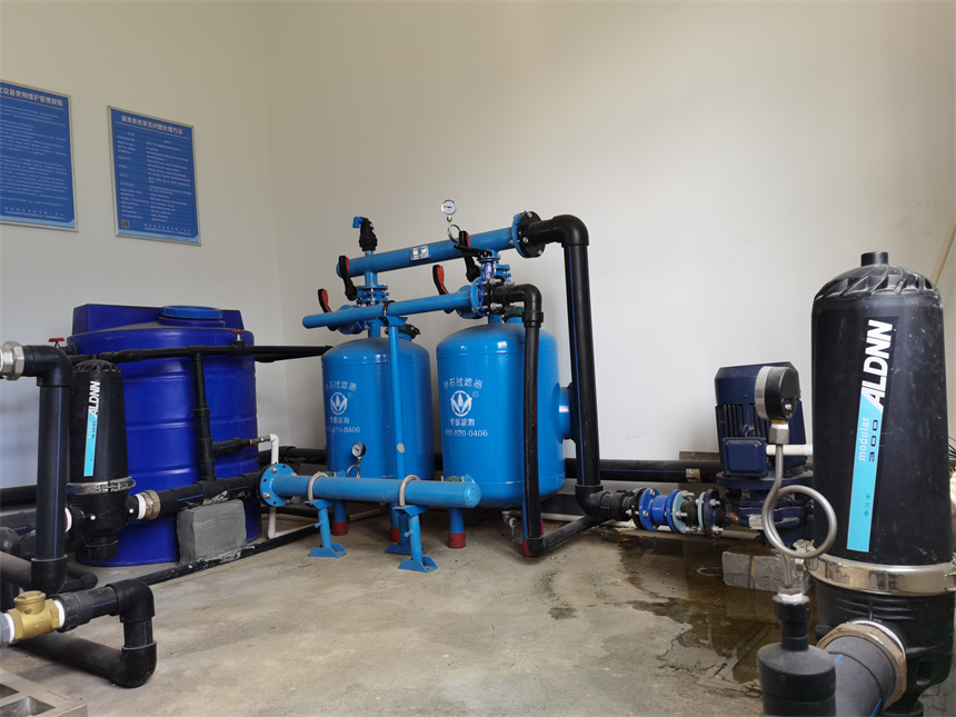 节水灌溉系统设备。