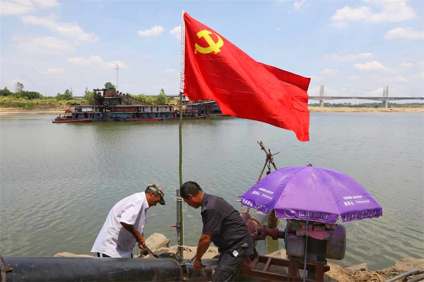 湖北浠水：直面“烤”验 全力打好抗旱主动仗