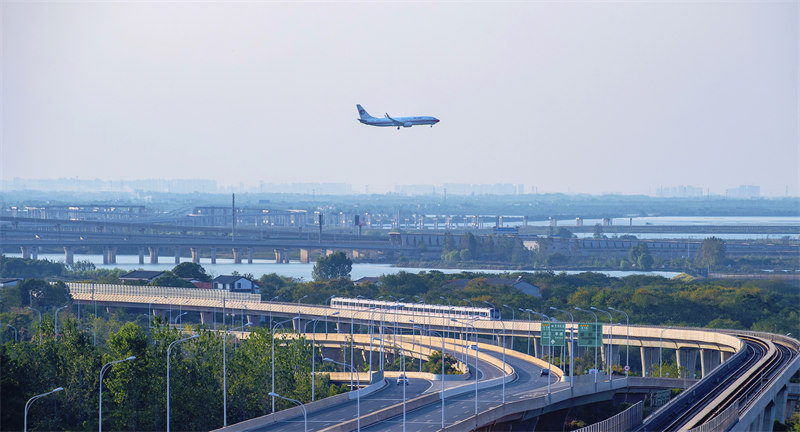 2013年3月，经国务院批准，吴家山经济技术开发区正式更名为武汉临空港经济技术开发区，成为中国唯一以“临空港”命名的国家级开发区。