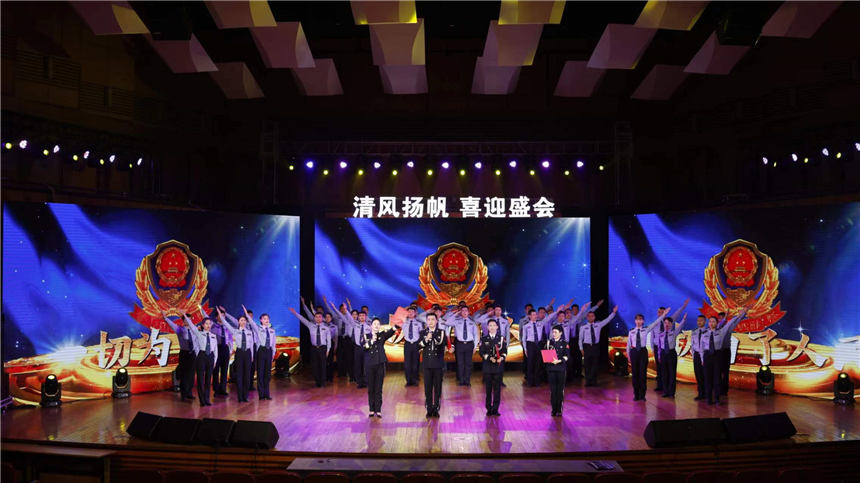 清风扬帆 喜迎盛会  武汉市直机关唱响“廉政好声音”【4】