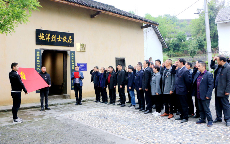 修缮一新的施洋烈士故居成为革命传统教育基地。