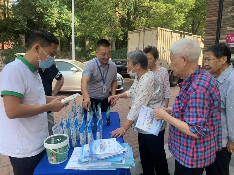 雲鶴食鹽進社區普及健康用鹽知識。