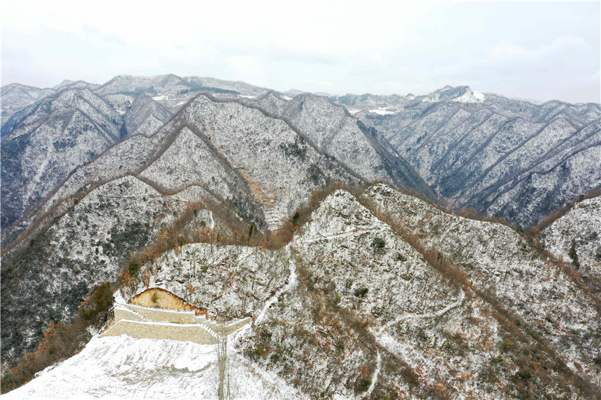 湖北保康：冬雪落山村 清新似水墨【12】