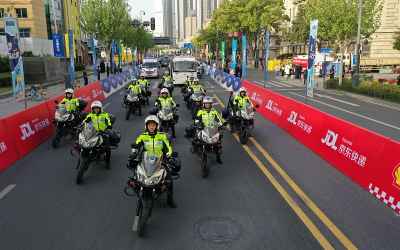 漢警快騎護航2023武漢馬拉鬆