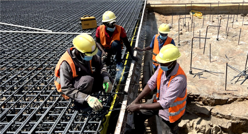 斯瓦克大坝施工现场