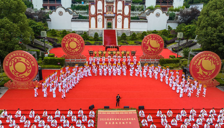 活动现场。郑家裕摄