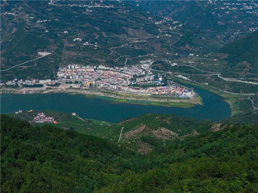 湖北省秭归县水田坝乡全貌