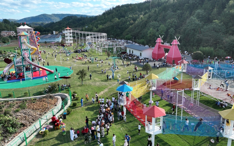 宝丰镇五福龙井。王俊摄