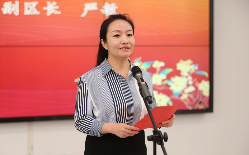湖北咸宁评选出2023年度“桂花仙子”。
