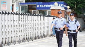 武汉警方强化快反巡控 护航秋季校园安全