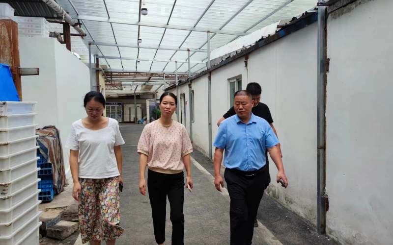 现场处理武汉某食品有限公司信访投诉。