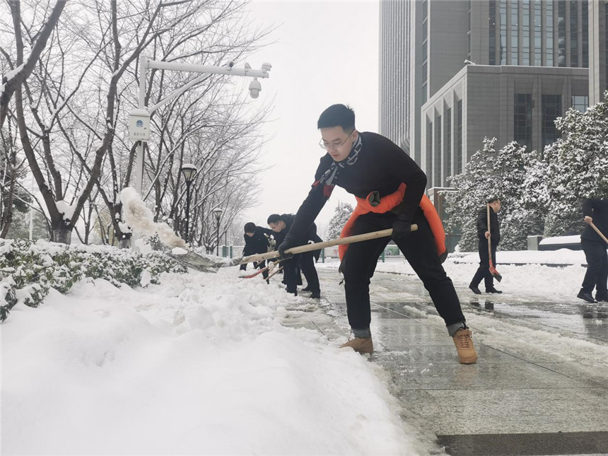 邮储银行湖北省分行:冰雪中传递的邮储暖意【5】