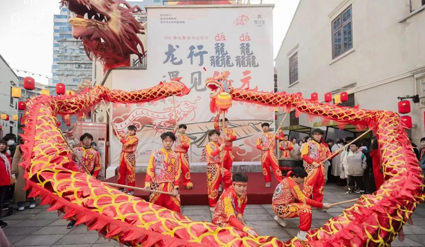 奋进“开门红” 春节期间武汉江岸“热辣滚烫”【5】