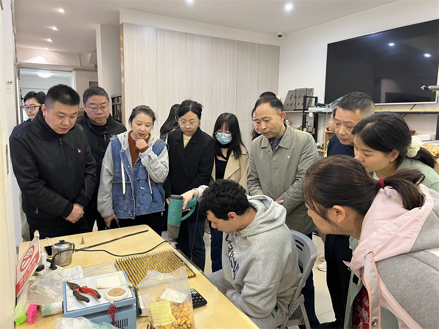 湖北宜昌城區煙草：愛心助殘 情暖心間【2】
