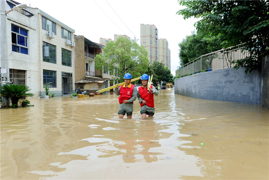 水進人退電停 水退人進電通