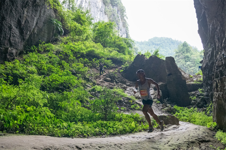 首个在世界地质公园举办的山马赛。冉建秀摄