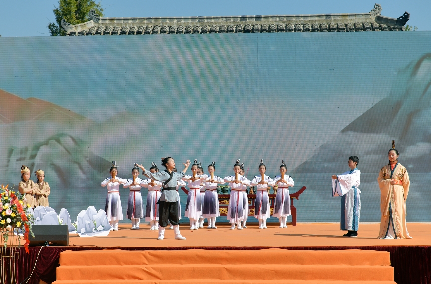 武汉新洲问津书院举行纪念孔子诞辰2575年祭孔大典【3】