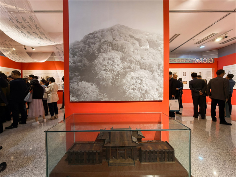 十纪精粹 三楚荣光——湖北省图书馆建馆120周年馆史展