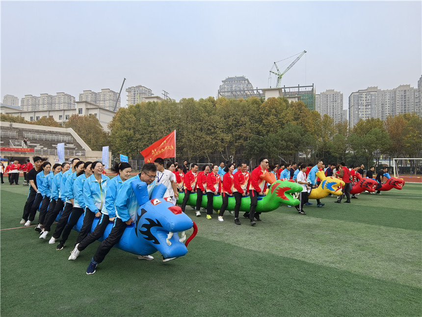 武漢東西湖：民企同心匯聚力量 趣味運動會展風採【2】