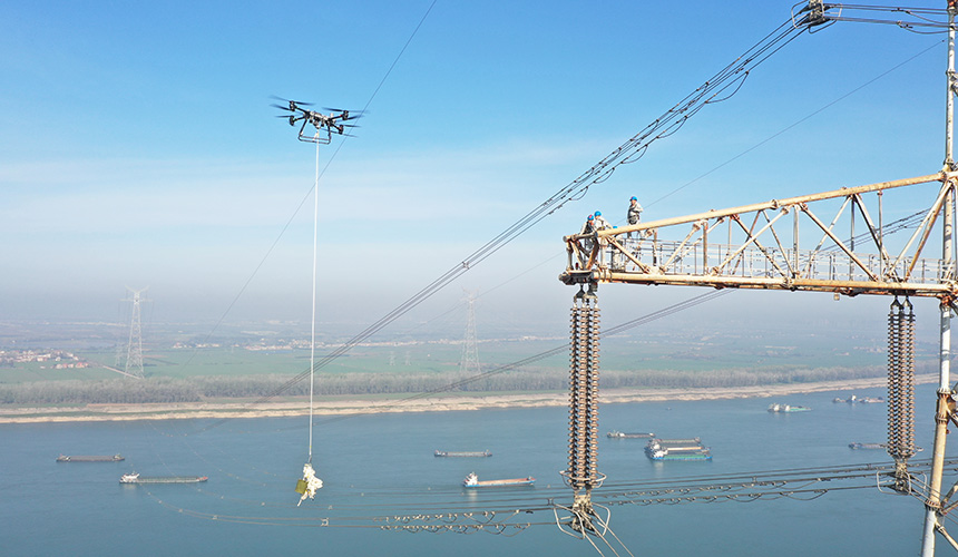 “蜘蛛侠”190米高空带电“消缺”【4】