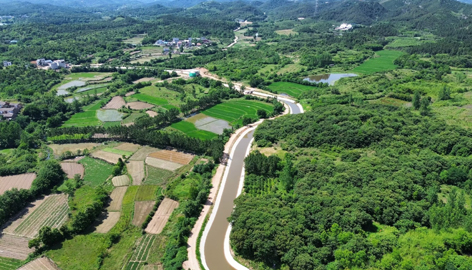 推进现代化灌区建设 夯实粮食丰收基础
浮桥河灌区位于长江中游北岸，跨越黄冈市麻城市和武汉市新洲区两市区，处于华东、华北与大别山老区的交汇处，为大别山余脉到江汉平原的过渡地带，是以蓄水工程为基础，蓄、引、提相结合的大型灌区。