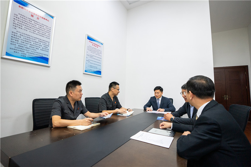 东西湖区企业重组重整中心为破产企业提供司法服务