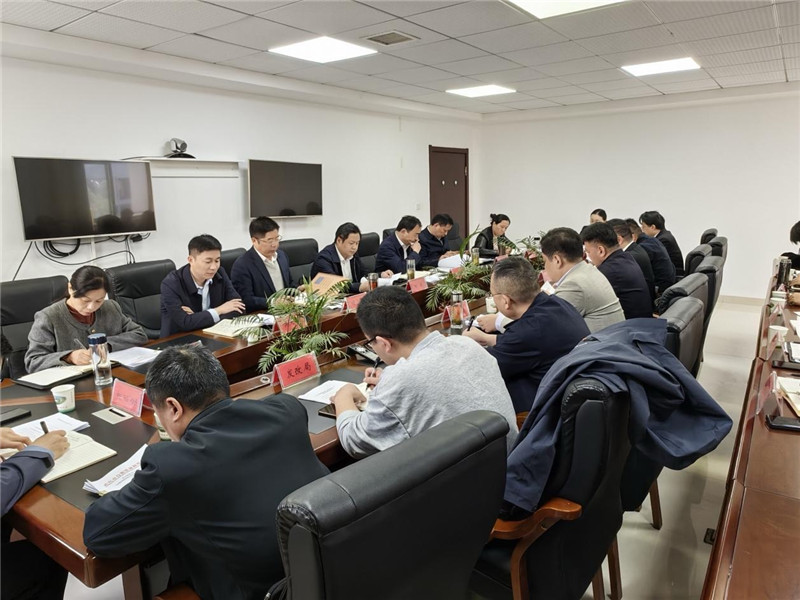 图为武穴市纪委监委主要负责人督办市政协10号重点提案《关于以供应链思维改造提升新材料产业链的建议》
