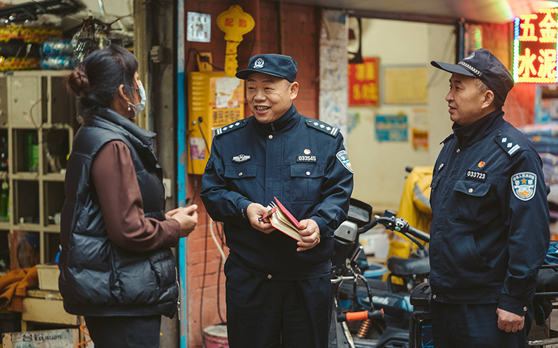 武汉公安：反诈攻坚 守牢群众 “钱袋子”