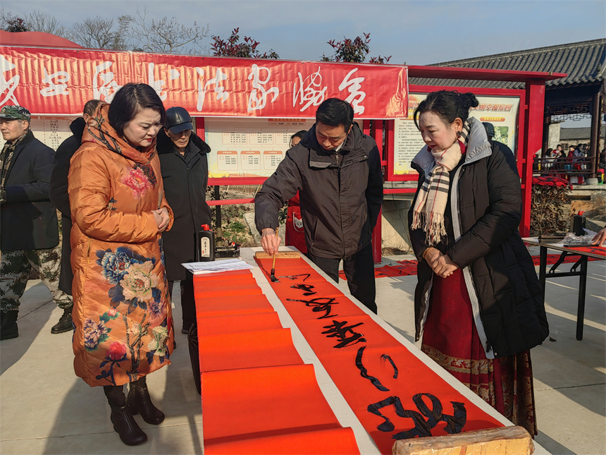 湖北咸安：老区乡村行活动引爆红色乡村游