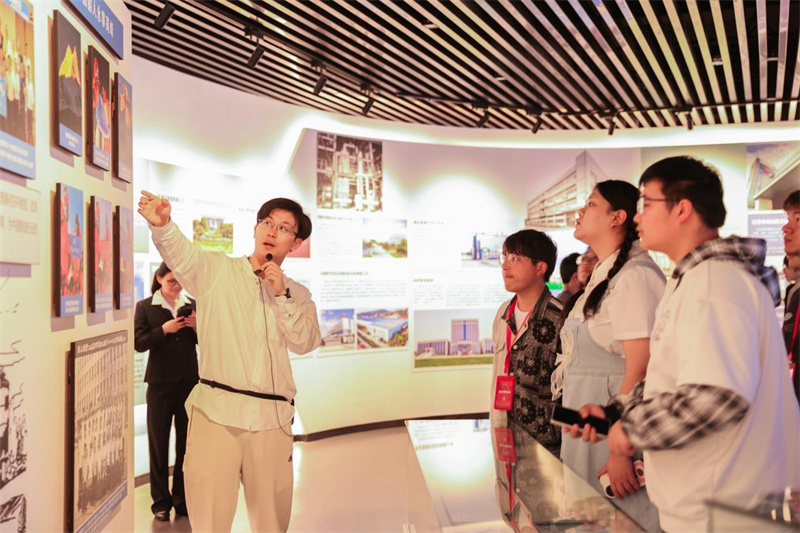 武汉轻工大学向在汉高校学子开展粮食安全教育。学校供图