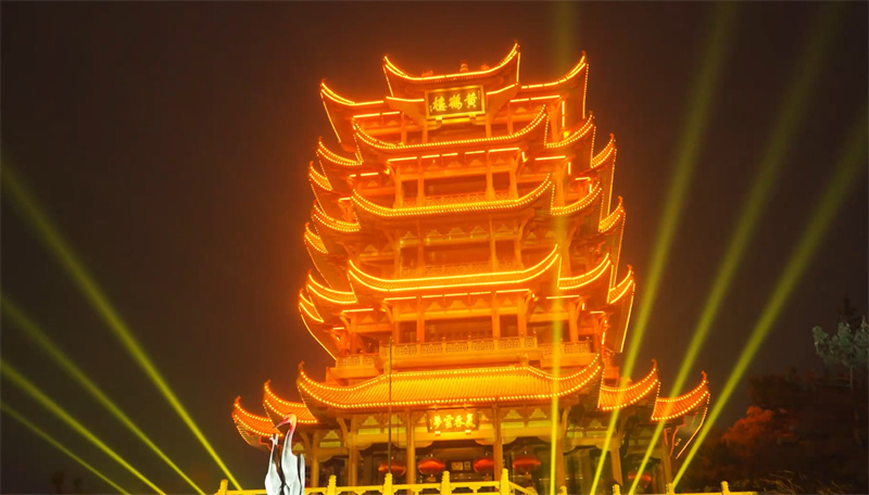 夜上黃鶴樓